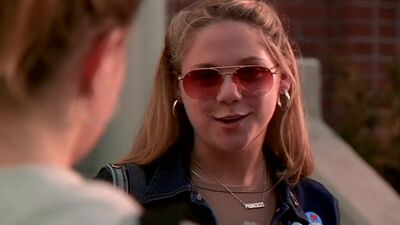 frame_208.jpg