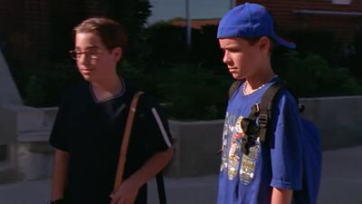 frame_008.jpg