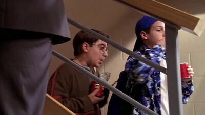 frame_030.jpg