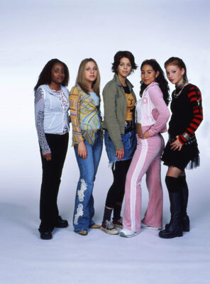 Hazel, Paige, Ashley, Manny & Ellie – Season 3 Promo
Promotional photograph of Hazel Aden, Paige Michalchuk, Ashley Kerwin, Manny Santos, and Ellie Nash from Season 3.
Keywords: Hazel Aden;Andrea Lewis;Paige Michalchuk;Lauren Collins;Ashley Kerwin;Melissa McIntyre;Manny Santos;Cassie Steele;Ellie Nash;Stacey Farber;Season 3;Promo;Degrassi;Degrassi The Next Generation