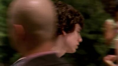 frame_194.jpg