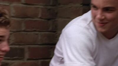 frame_122.jpg