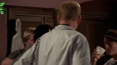 frame_028.jpg