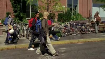 frame_165.jpg