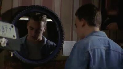 frame_066.jpg