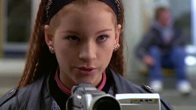 frame_077.jpg