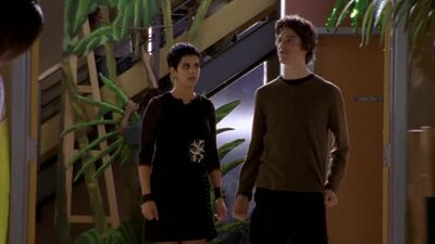 frame_034.jpg
